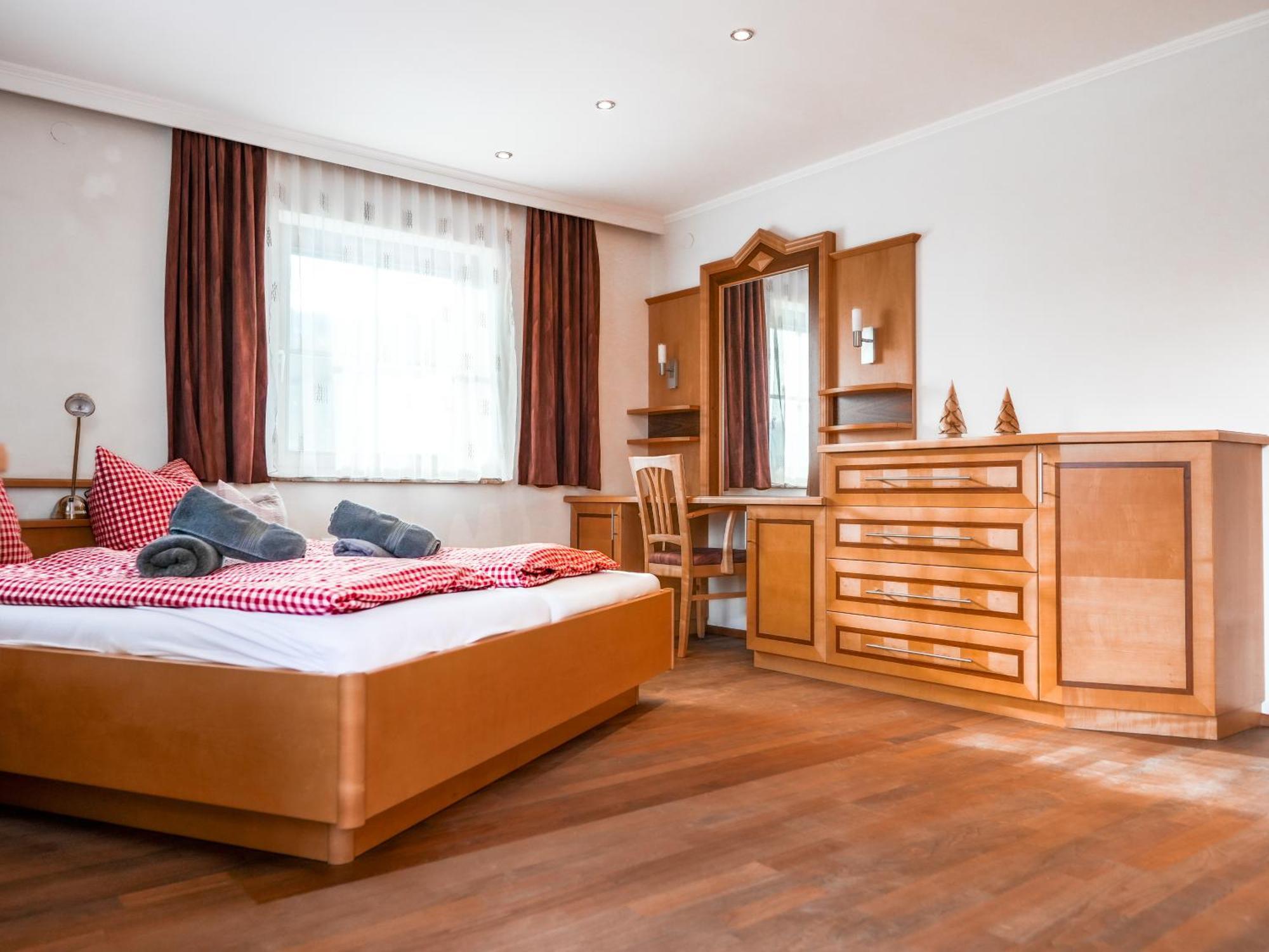 Mountain Residence Riesgut ヴェルフェン エクステリア 写真